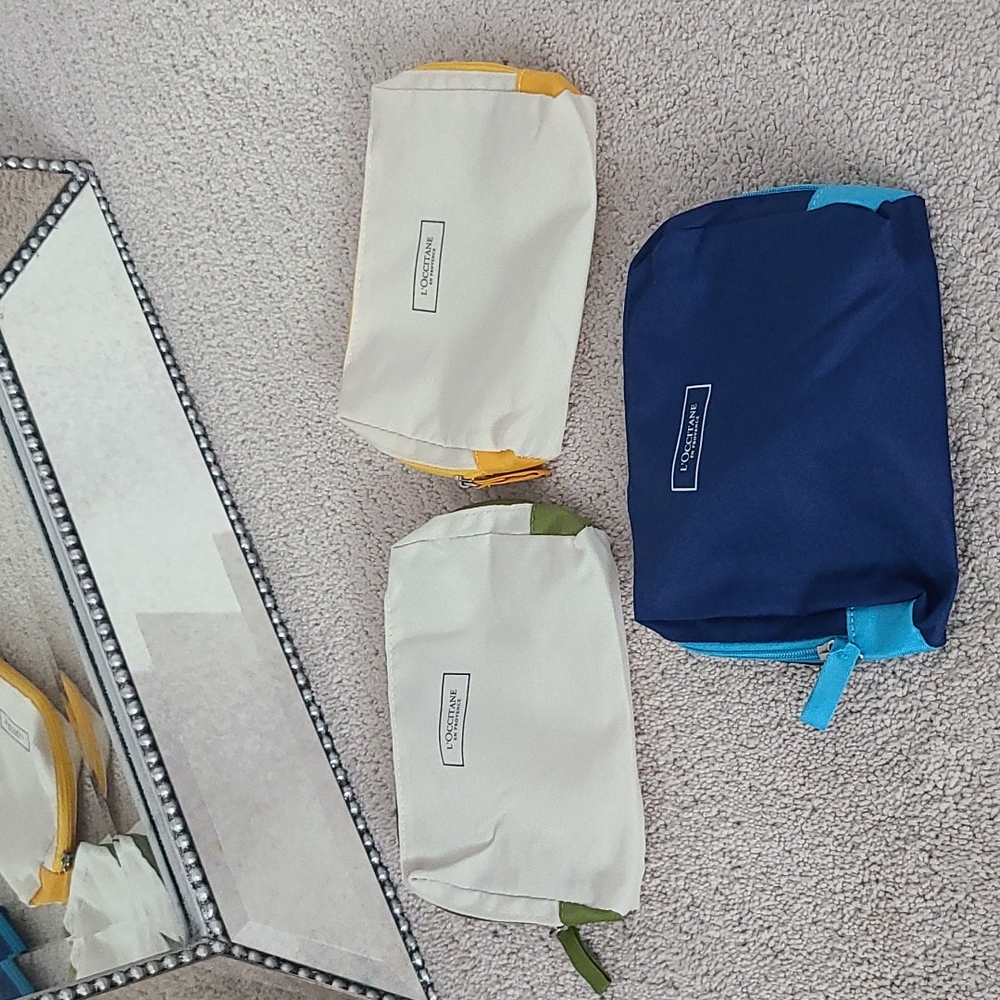 L'Occitane Cosmetic Bags (3) NEW NEVER USED!